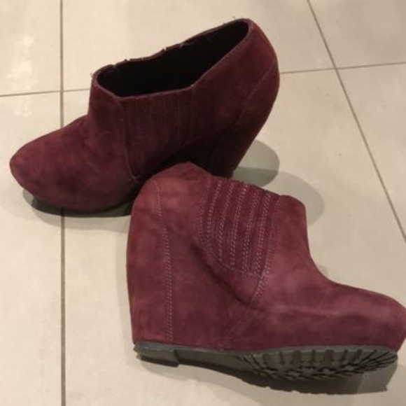 Souliers talon compensé - Picture 1 of 3